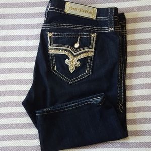 Betty Curvy Bermuda Stretch Shorts Sz 33